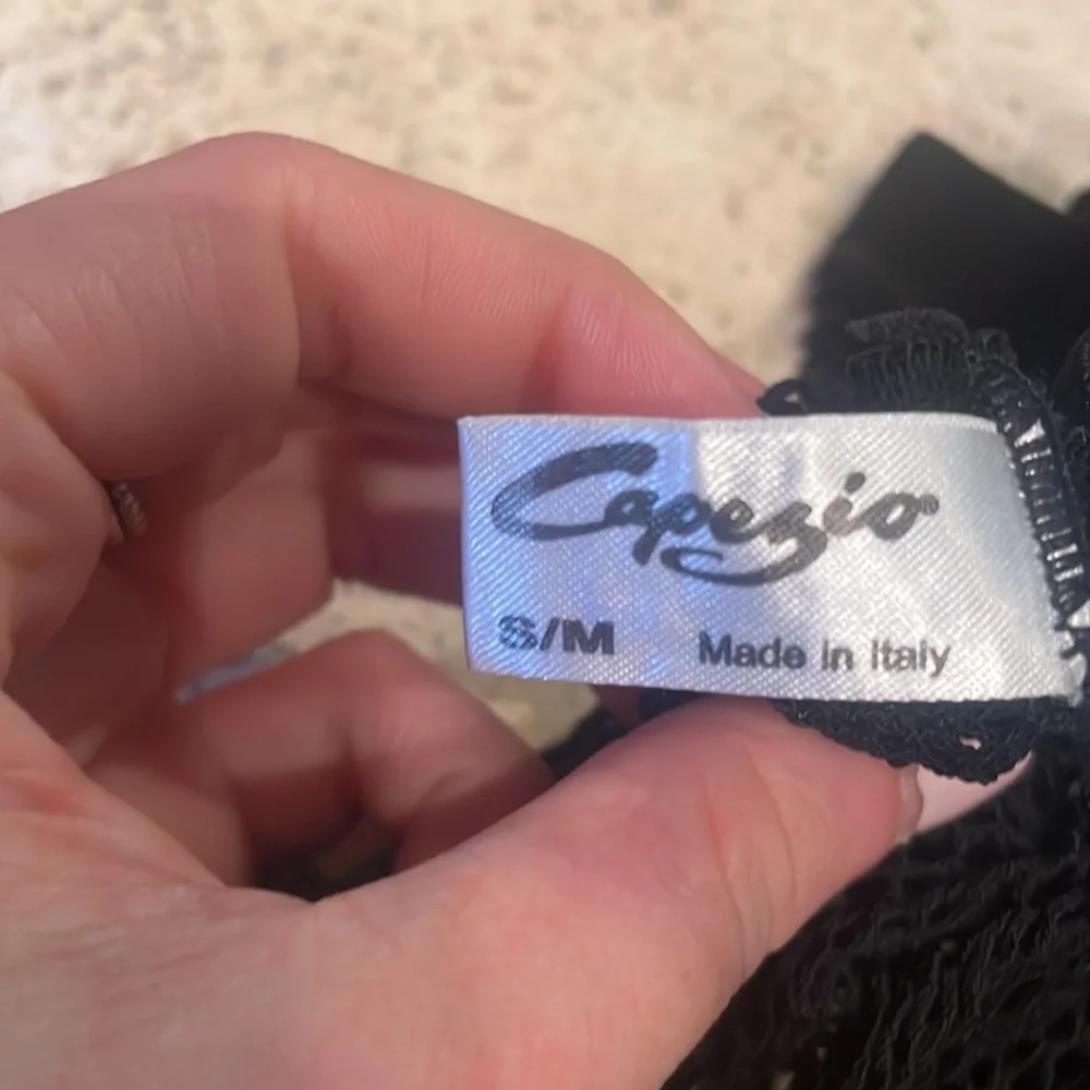 Fishnets - Picture 3 of 3